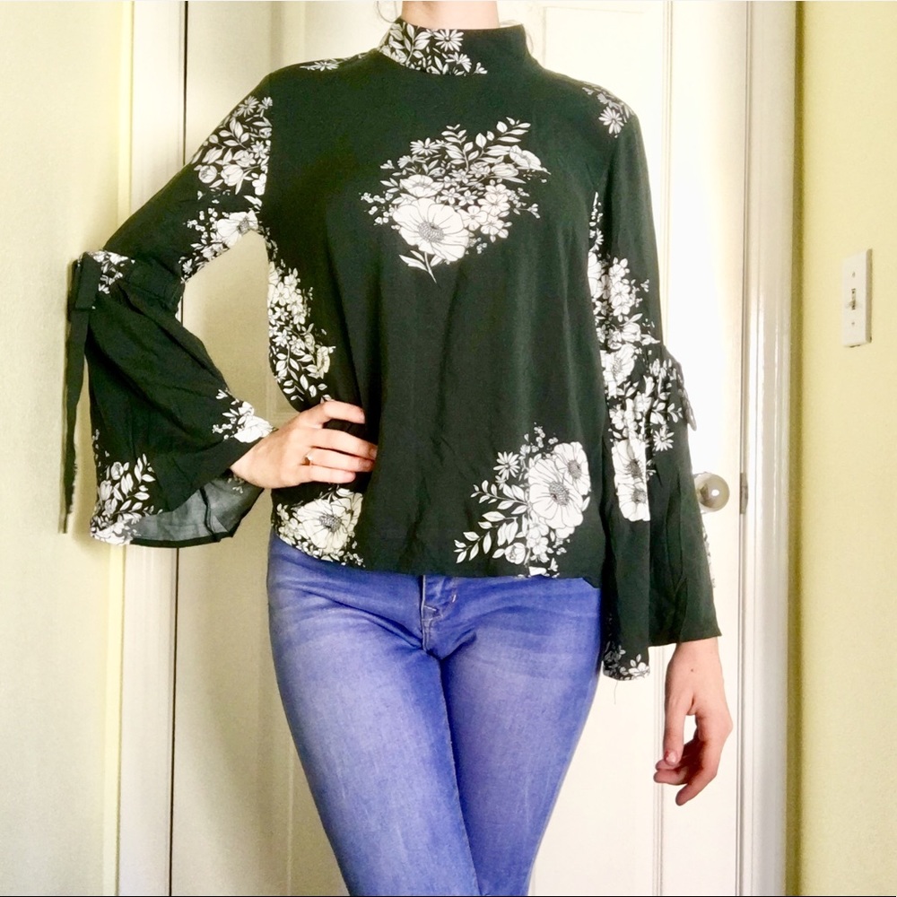 Urban Romantics flowy top!